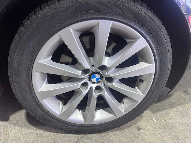 Bmw - 5-serie touring - 523i executive - 18-nsl-2 - afbeelding 10 van  20
