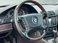 Bmw - 5-serie touring - 530d lifestyle exec. - nf-800-z - 2001 - afbeelding 2 van  18