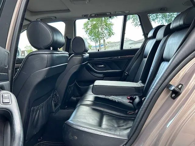 Bmw - 5-serie touring - 530d lifestyle exec. - nf-800-z - 2001 - afbeelding 8 van  18