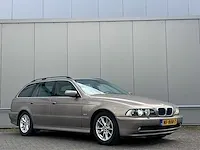 Bmw - 5-serie touring - 530d lifestyle exec. - nf-800-z - 2001 - afbeelding 12 van  18