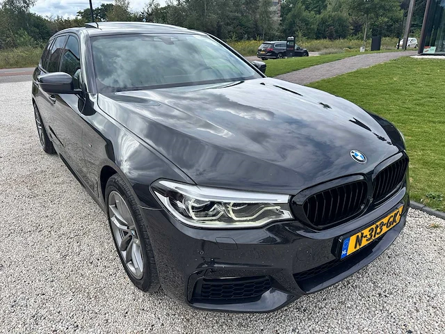 Bmw - 5-serie touring - 540d xd high exe - car - 2017 - afbeelding 3 van  40
