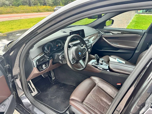 Bmw - 5-serie touring - 540d xd high exe - car - 2017 - afbeelding 4 van  40