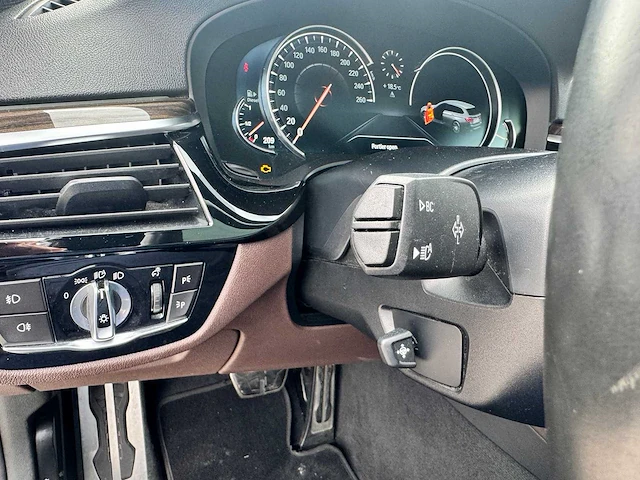 Bmw - 5-serie touring - 540d xd high exe - car - 2017 - afbeelding 8 van  40