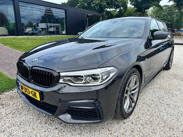 Bmw - 5-serie touring - 540d xd high exe - car - 2017 - afbeelding 12 van  40