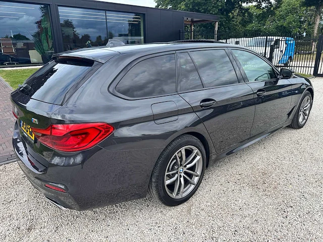 Bmw - 5-serie touring - 540d xd high exe - car - 2017 - afbeelding 39 van  40