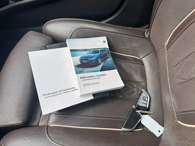Bmw - 5-serie touring - 540d xd high exe - car - 2017 - afbeelding 25 van  40