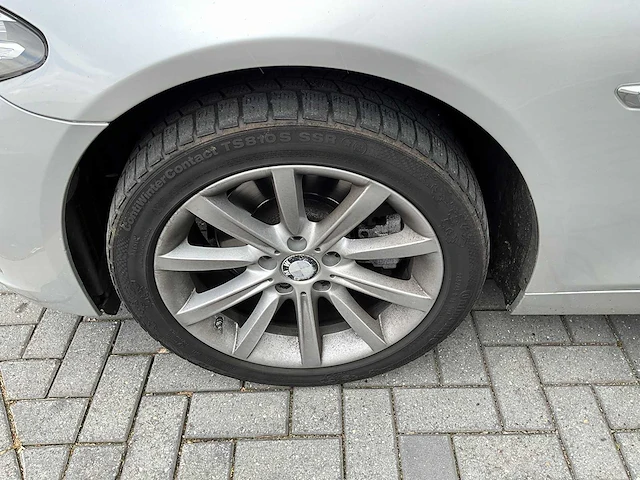 Bmw - 520d touring - personenauto - afbeelding 22 van  33