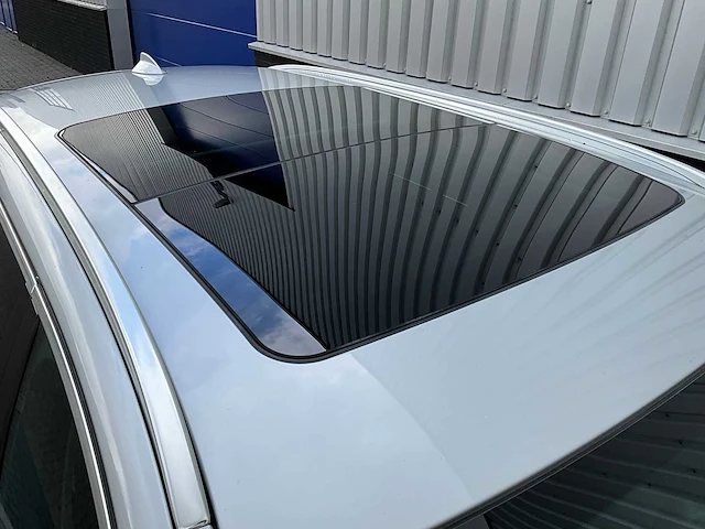 Bmw - 520d touring - personenauto - afbeelding 30 van  33
