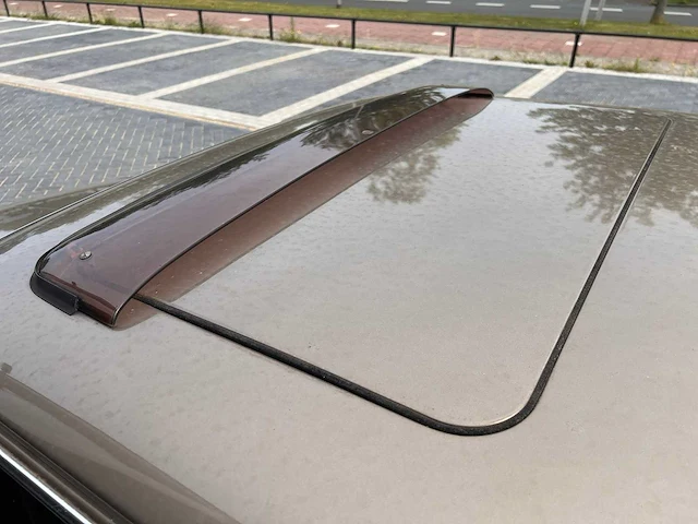 Bmw - 525 e - afbeelding 8 van  31
