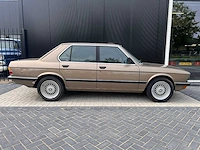 Bmw - 525 e - afbeelding 10 van  31