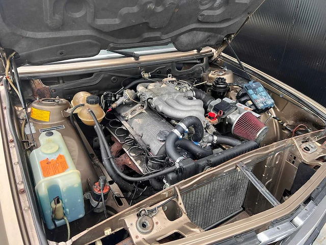 Bmw - 525 e - afbeelding 29 van  31