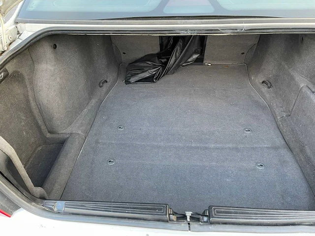 Bmw - 7-serie - 728i - car - 1996 - afbeelding 14 van  19