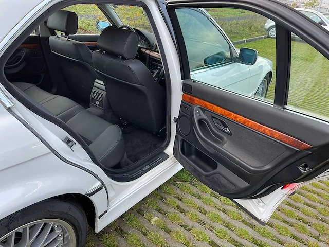 Bmw - 7-serie - 728i - car - 1996 - afbeelding 6 van  19