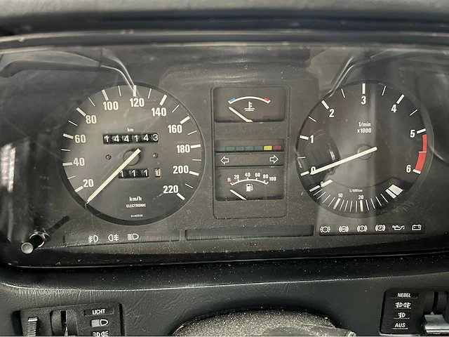 Bmw - 7-serie - 728i - oldtimer - 1984 - afbeelding 3 van  36