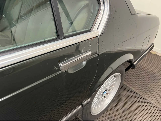 Bmw - 7-serie - 728i - oldtimer - 1984 - afbeelding 10 van  36