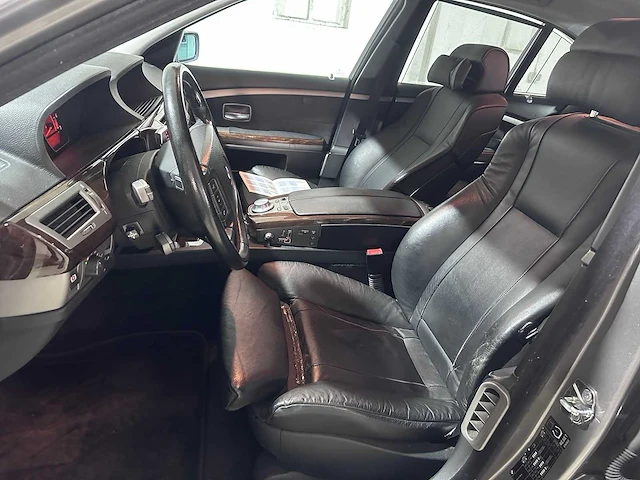 Bmw - 7-serie - 735i v8 automaat- h-874-kv - afbeelding 12 van  17