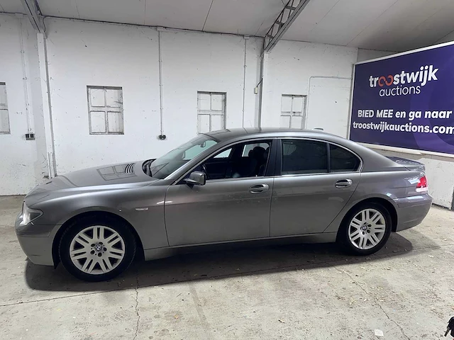 Bmw - 7-serie - 735i v8 automaat- h-874-kv - afbeelding 2 van  17