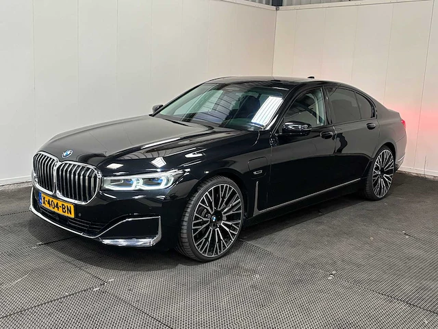 Bmw - 7-serie - 745e high executive - car - 2023 - afbeelding 12 van  57