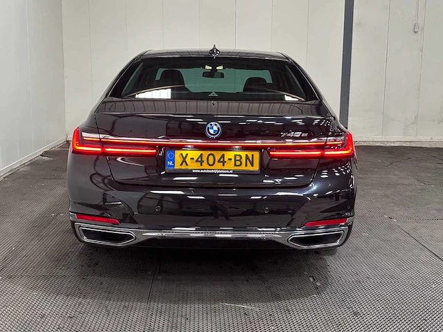 Bmw - 7-serie - 745e high executive - car - 2023 - afbeelding 33 van  57