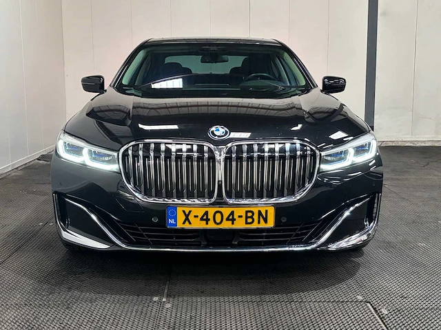 Bmw - 7-serie - 745e high executive - car - 2023 - afbeelding 45 van  57