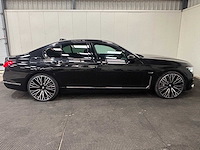 Bmw - 7-serie - 745e high executive - car - 2023 - afbeelding 35 van  57