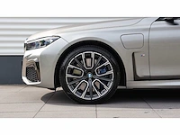 Bmw - 7-serie - 745e high executive - xx-113-p - 2019 - nap - afbeelding 32 van  36