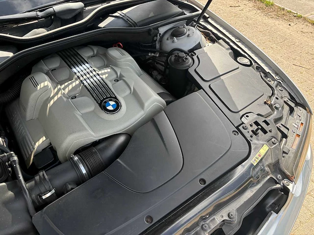 Bmw - 7-serie - 745i v8 - car - 2001 - afbeelding 16 van  34