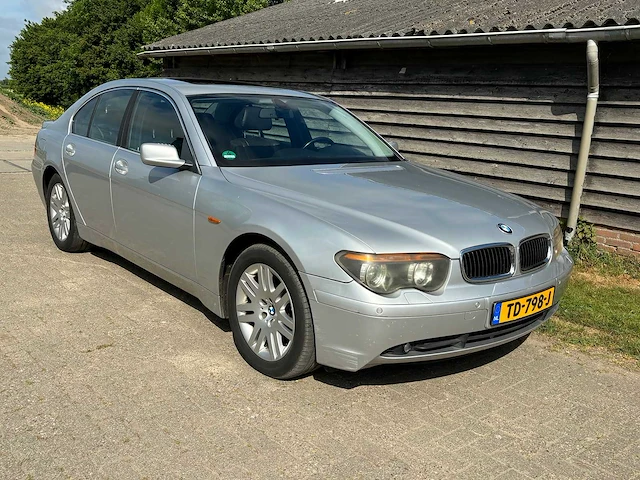 Bmw - 7-serie - 745i v8 - car - 2001 - afbeelding 30 van  34