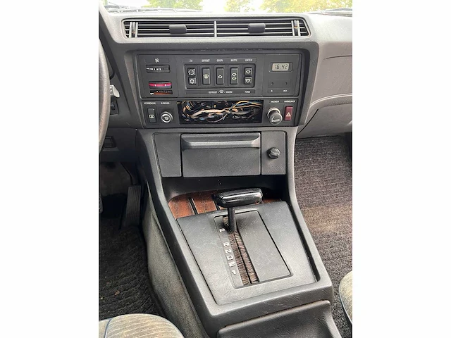 Bmw - 732i - afbeelding 3 van  15