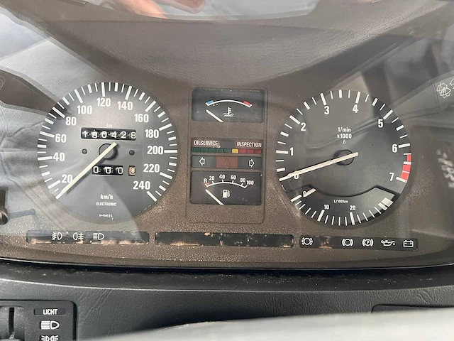 Bmw - 732i - afbeelding 8 van  15