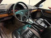 Bmw - 735i - oldtimer - 1986 - afbeelding 11 van  35
