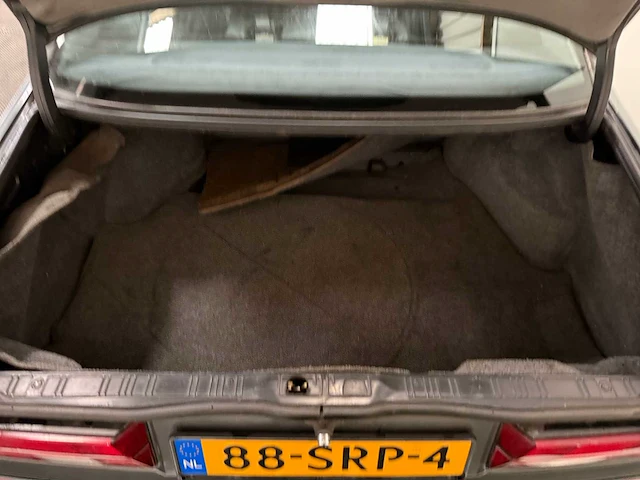 Bmw - 735i - oldtimer - 1986 - afbeelding 24 van  35