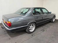 Bmw - 735i - oldtimer - 1986 - afbeelding 32 van  35