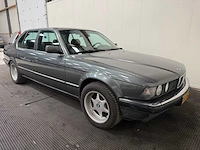 Bmw - 735i - oldtimer - 1986 - afbeelding 34 van  35