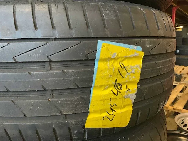 Bmw - 740 xdrive - 19” velg met zomerbanden (4x) - afbeelding 6 van  8