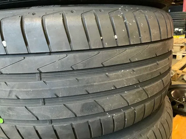 Bmw - 740 xdrive - 19” velg met zomerbanden (4x) - afbeelding 7 van  8