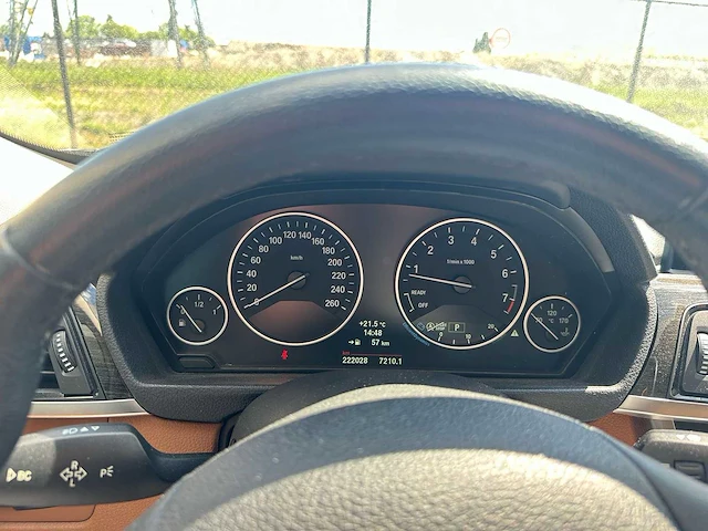 Bmw - automaat - 2013 - 3-serie gran turismo - 320i executive - personenauto - afbeelding 2 van  17