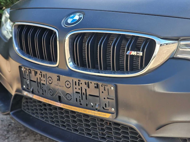 Bmw - m3 - frozen black - carbon dak - manual - 2016 - afbeelding 29 van  34