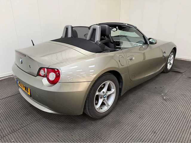 Bmw - roadster z4 - cabriolet - personenauto - 2005 - afbeelding 13 van  37