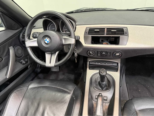 Bmw - roadster z4 - cabriolet - personenauto - 2005 - afbeelding 16 van  37