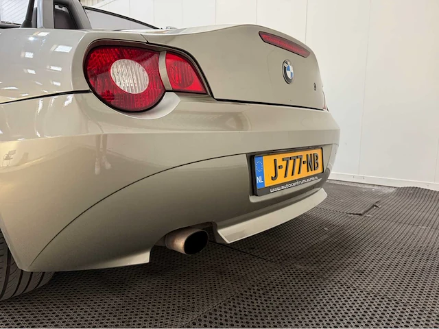 Bmw - roadster z4 - cabriolet - personenauto - 2005 - afbeelding 21 van  37