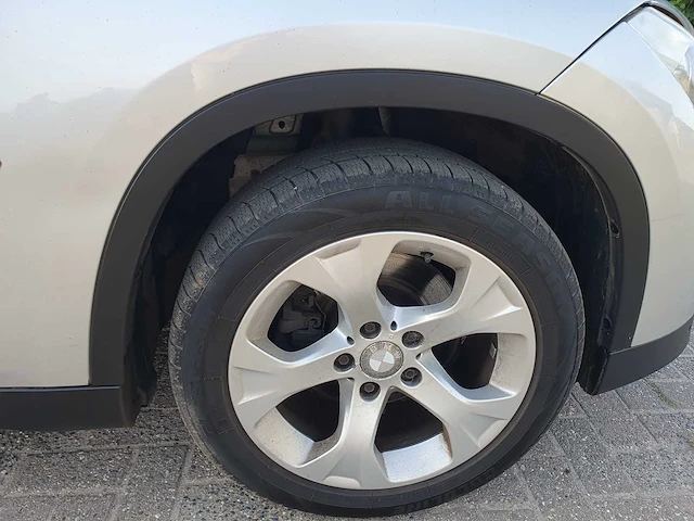 Bmw - x1 - sdrive18d executive - car - 2011 - afbeelding 10 van  21
