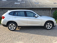 Bmw - x1 - sdrive18d executive - car - 2011 - afbeelding 20 van  21