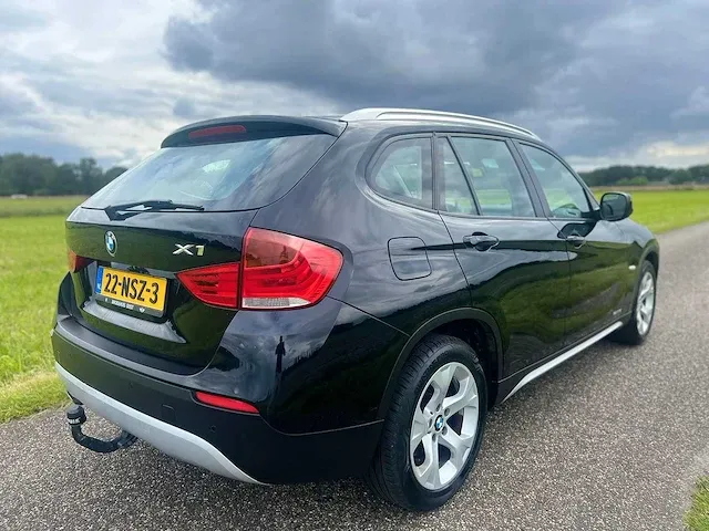 Bmw - x1 - sdrive18i exec. - 22-nsz-3 - 2010 - afbeelding 11 van  14