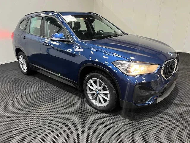 Bmw - x1 sdrive 1.8i - car - 2021 - afbeelding 21 van  25