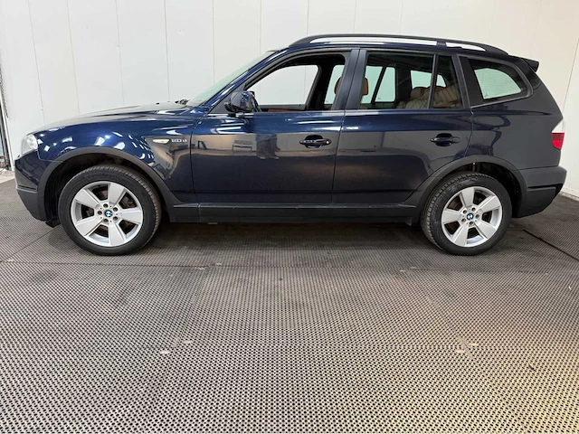 Bmw - x3 - 2.0d introduction - personenauto - 2007 - afbeelding 24 van  29