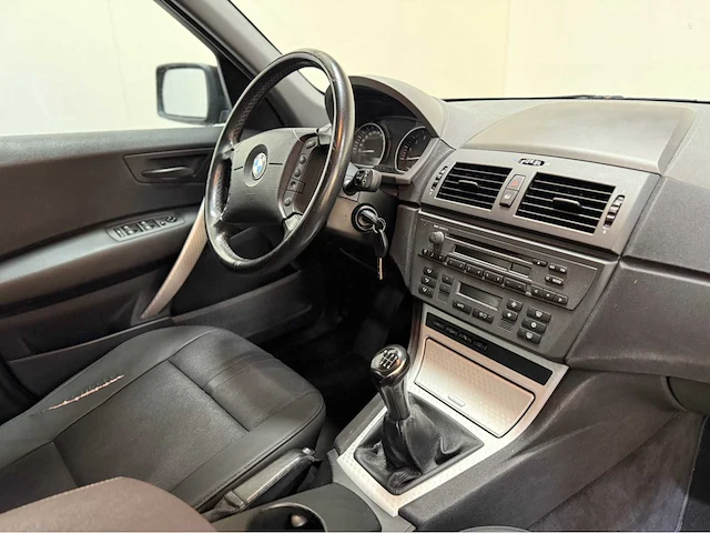 Bmw - x3 - 2.5 i - personenauto - 2004 - afbeelding 2 van  27