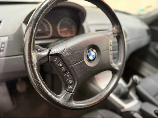 Bmw - x3 - 2.5 i - personenauto - 2004 - afbeelding 5 van  27