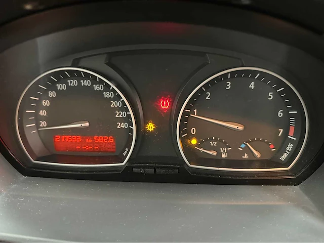Bmw - x3 - 2.5 i - personenauto - 2004 - afbeelding 13 van  27