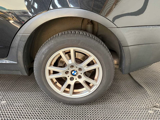 Bmw - x3 - 2.5 i - personenauto - 2004 - afbeelding 19 van  27
